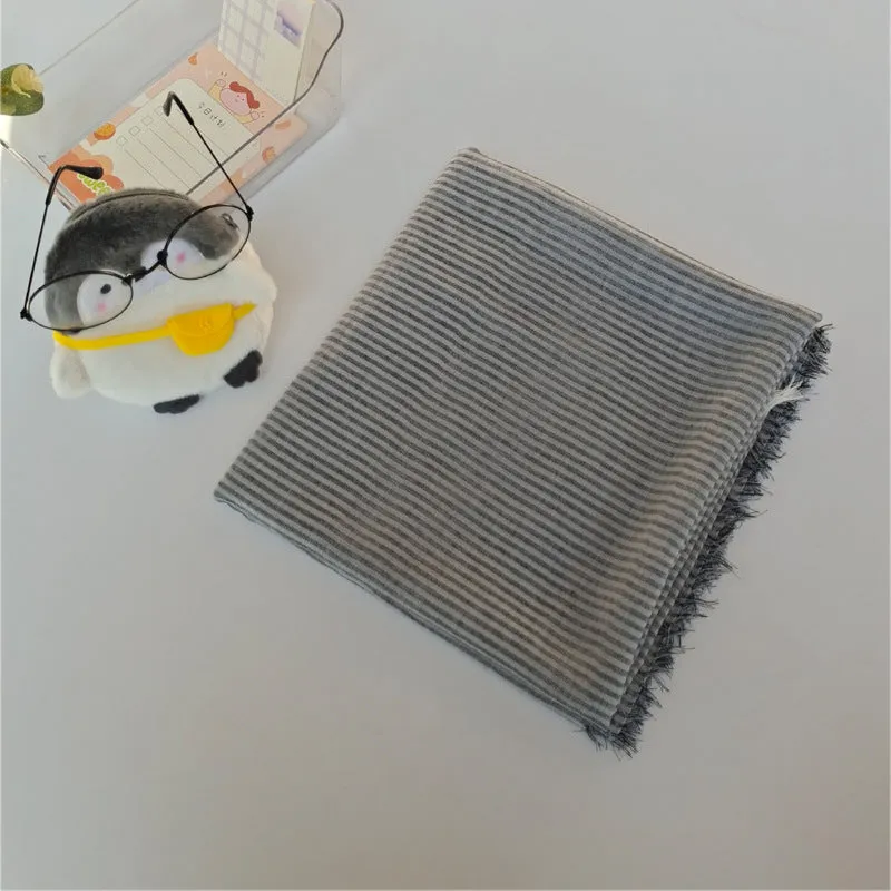 17A75  Polyester cotton casual versatile trendy shawl