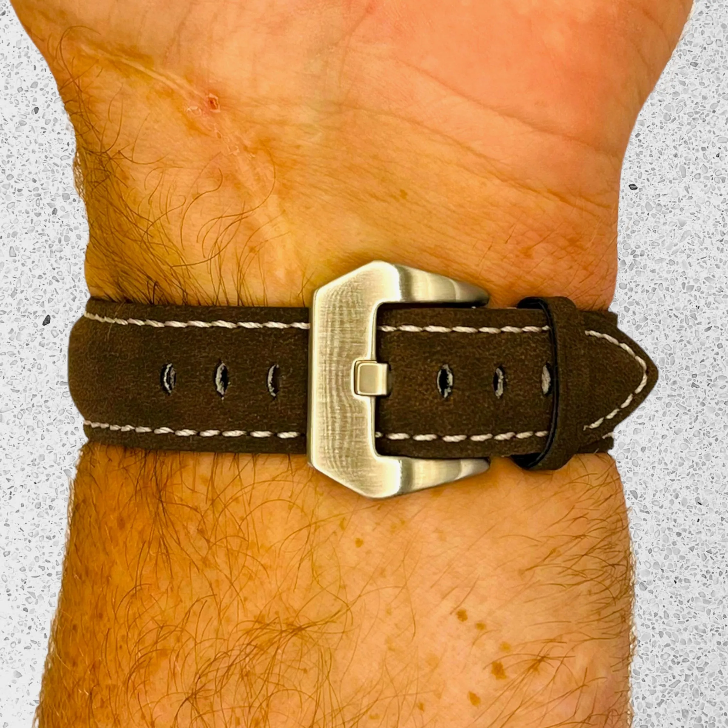 Retro Leather Straps Compatible with the Polar Vantage M
