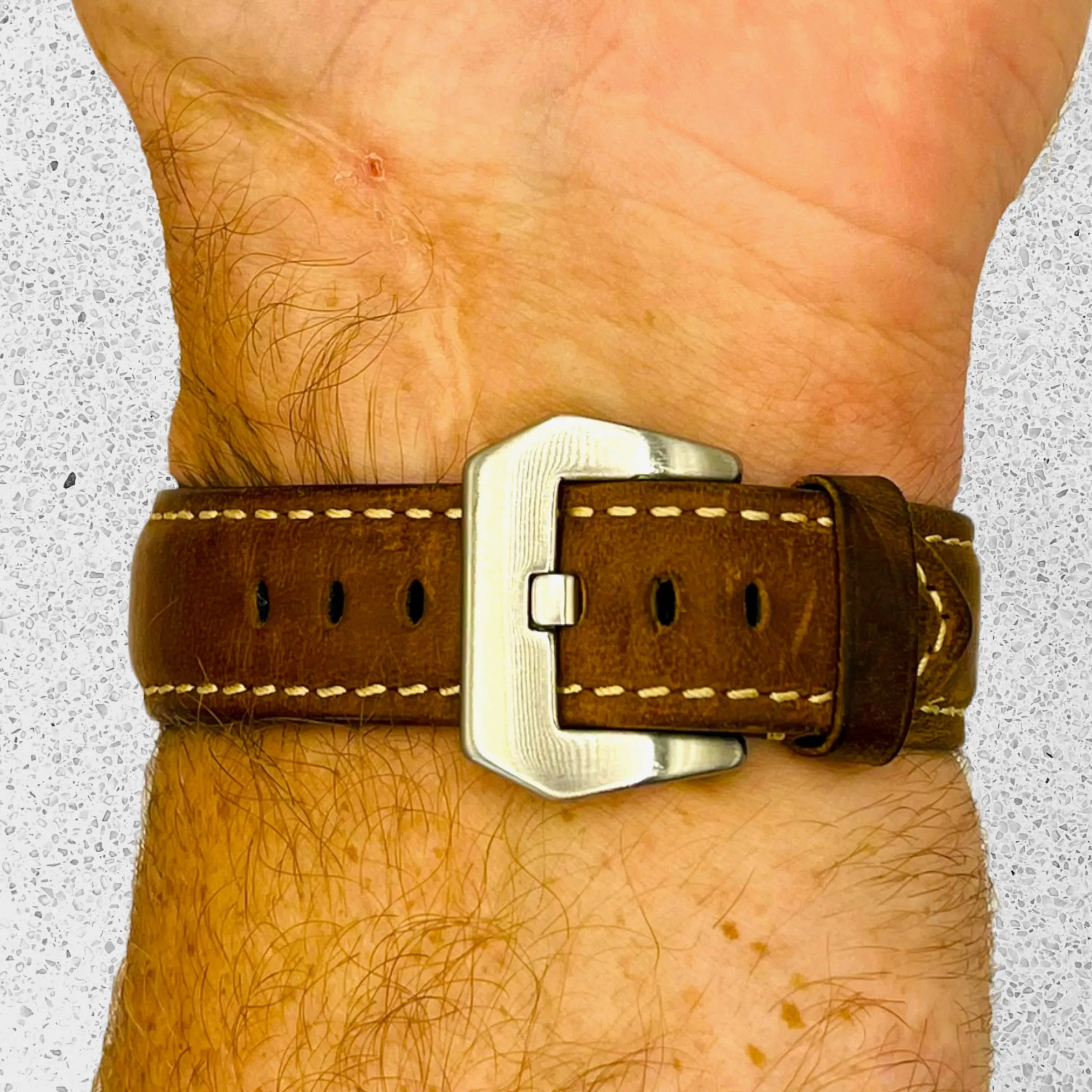Retro Leather Straps Compatible with the Polar Vantage M